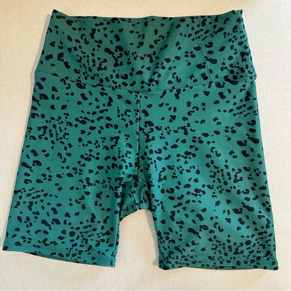 Skatie Green and Black Athletic Shorts